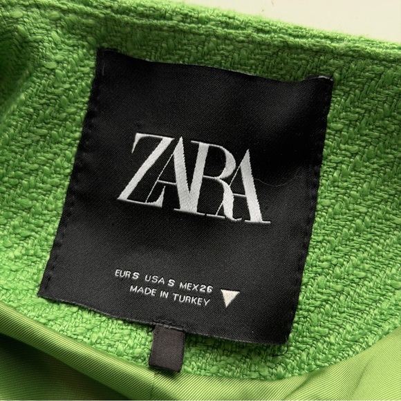 ZARA | CROPPED LIME GREEN TWEED BLAZER JACKET RHINESTONE BUTTON SIZE SMALL - Picture 7 of 11